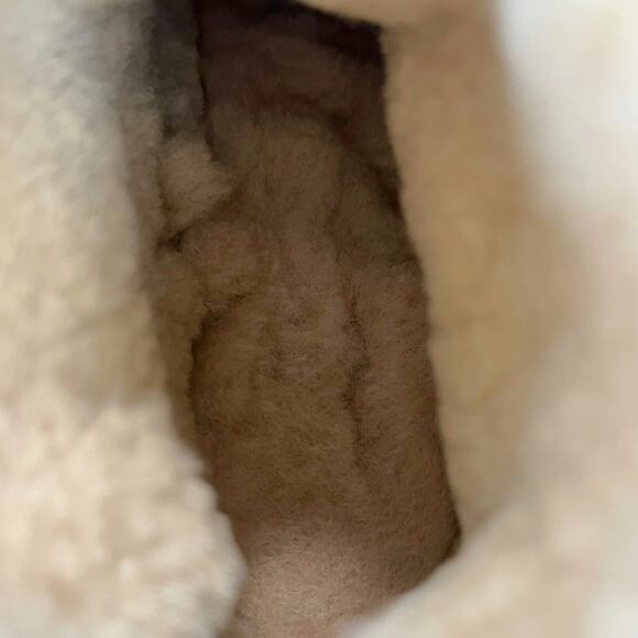 No. 6 5" Pull on Shearling Clog Boot on Mid Heel in Natural and Khaki Size 38 - Picture 14 of 16